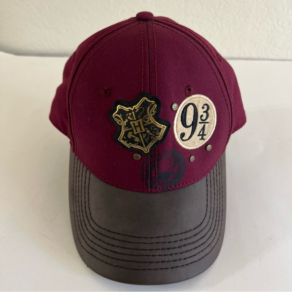 Harry Potter Platform 9 3/4 Hogwarts Express Adjustable Maroon Hat Cap 56 Cm. - Picture 5 of 5